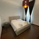 Relais Petruzzelli 3* בארי